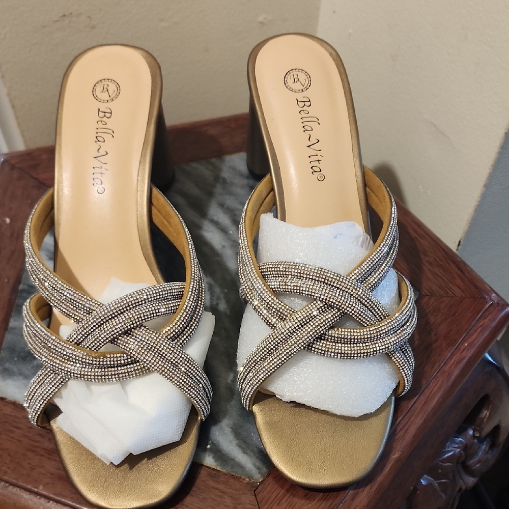 Bella Vita Gold Heeled Sandals